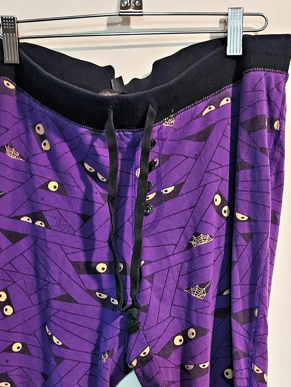 Torrid Sleep Mummy Eyes Print Pajama Pants Purple
